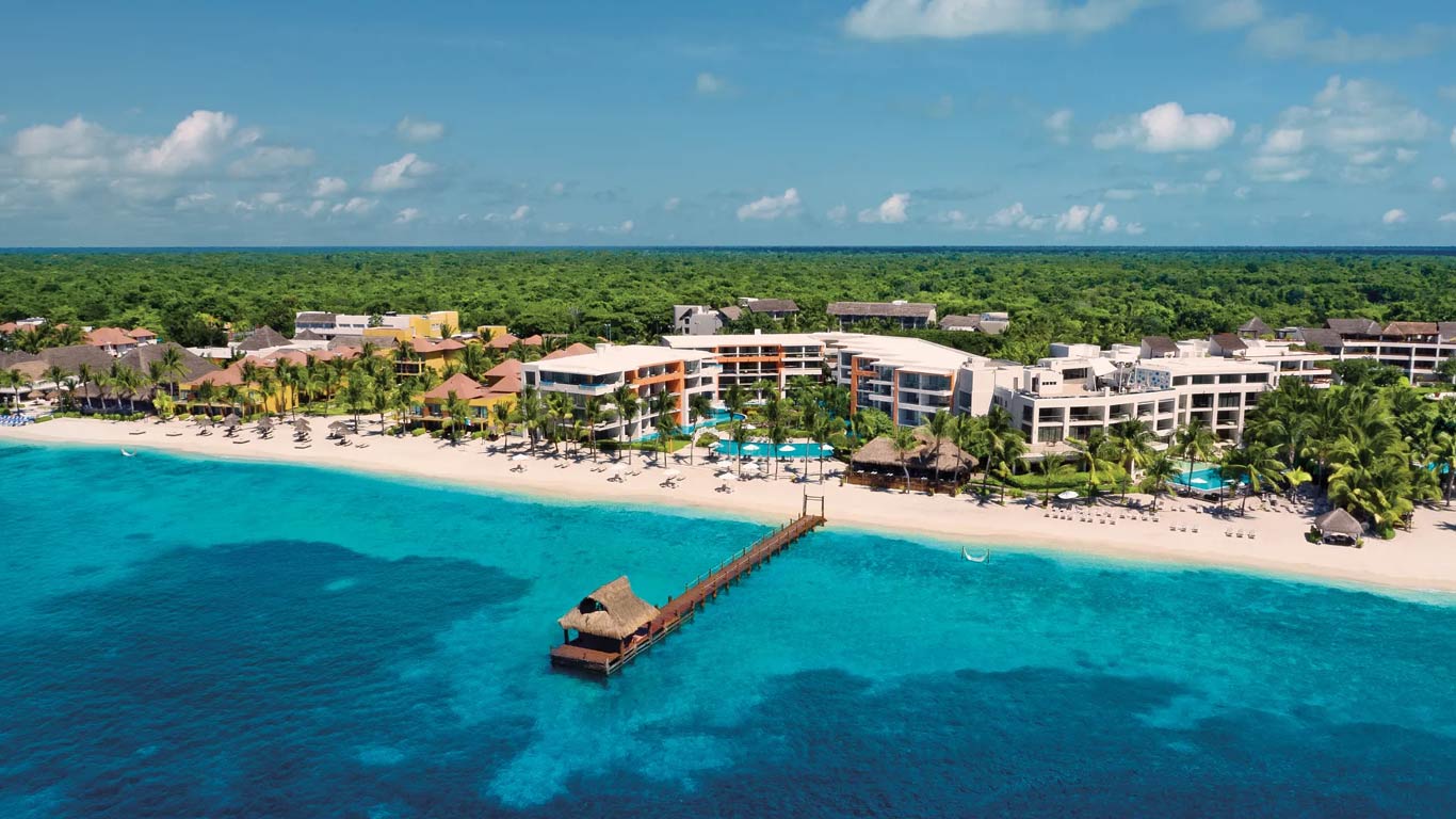 Secrets Aura Cozumel